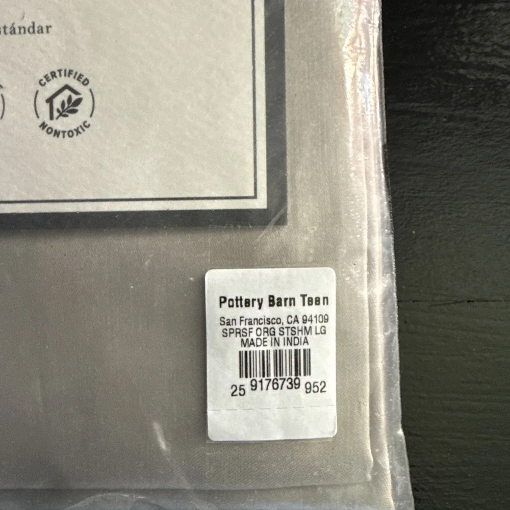 Pottery Barn Teen Dorm 100% Organic Cotton Super Soft Sateen Standard Sham Gray
